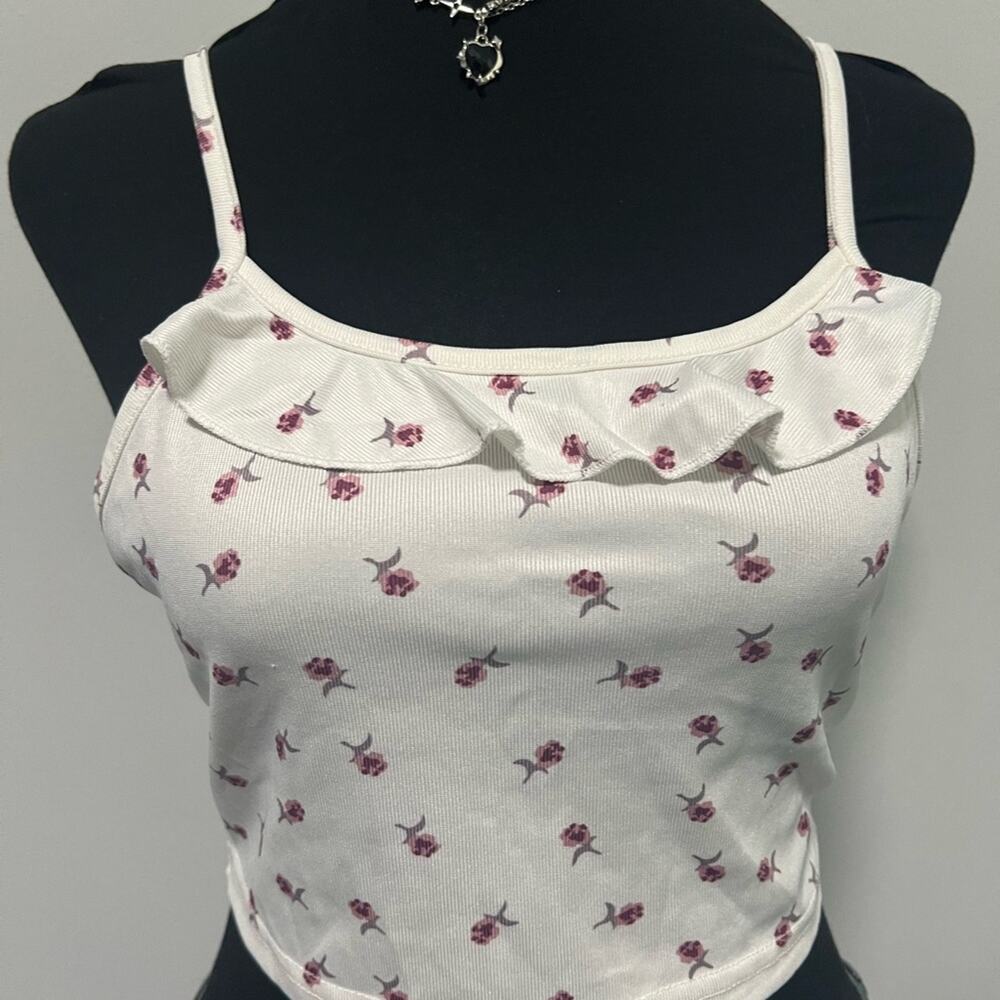 Floral Ruffle Crop Tank Top - Picture 2 of 5